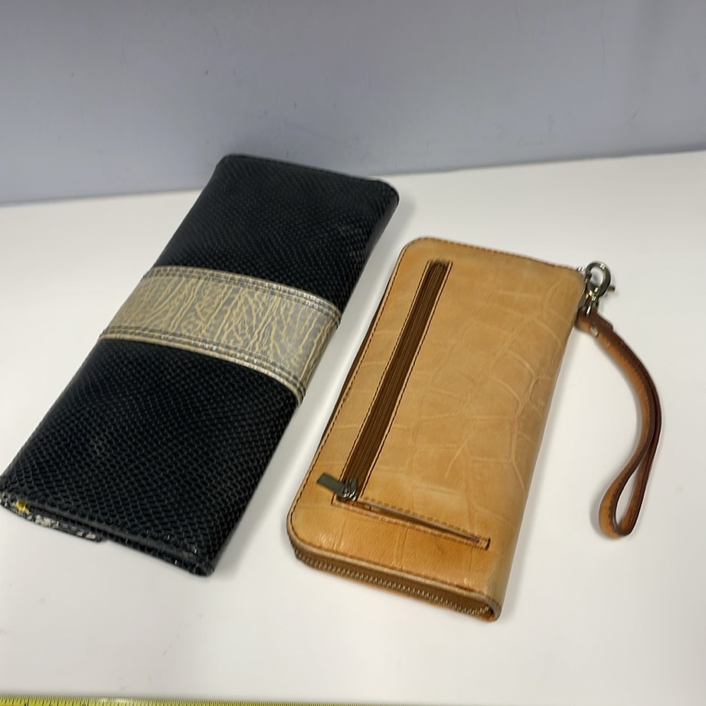 Fossil Bundle. Of 2. Wallets. Woman’s. Excellent … - image 6